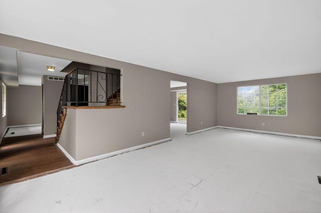 5824 La Paz Place, Westerville, OH 43081