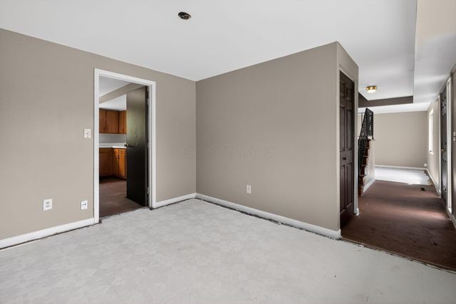 5824 La Paz Place, Westerville, OH 43081