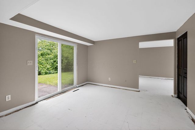 5824 La Paz Place, Westerville, OH 43081