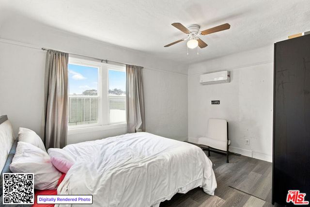 8920 Dalton Avenue, Los Angeles, CA 90047