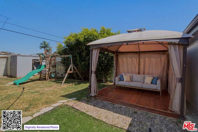 8920 Dalton Avenue, Los Angeles, CA 90047
