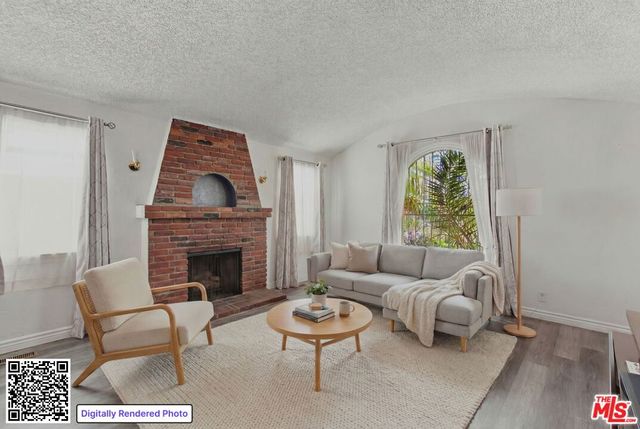 8920 Dalton Avenue, Los Angeles, CA 90047