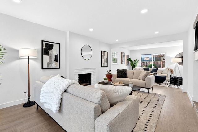 32508 Regents Blvd, Union City, CA 94587