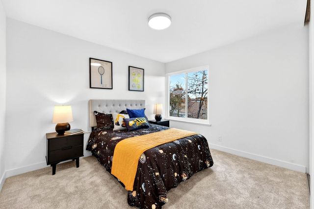 32508 Regents Blvd, Union City, CA 94587