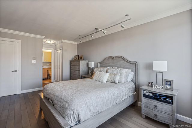 18-15 215th Street 15F, Bayside, NY 11360