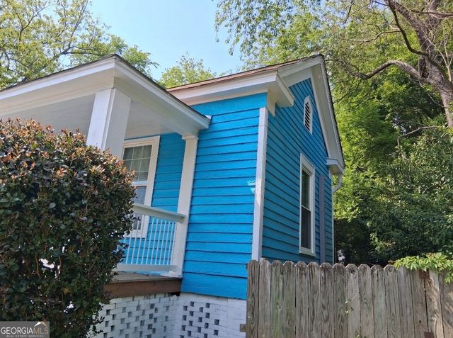 140 E Hall St, Milledgeville, GA 31061
