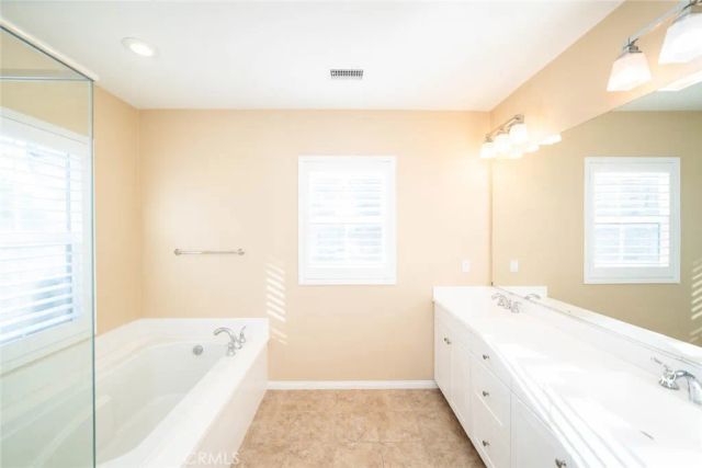 55 Ivory Petal, Irvine, CA 92620