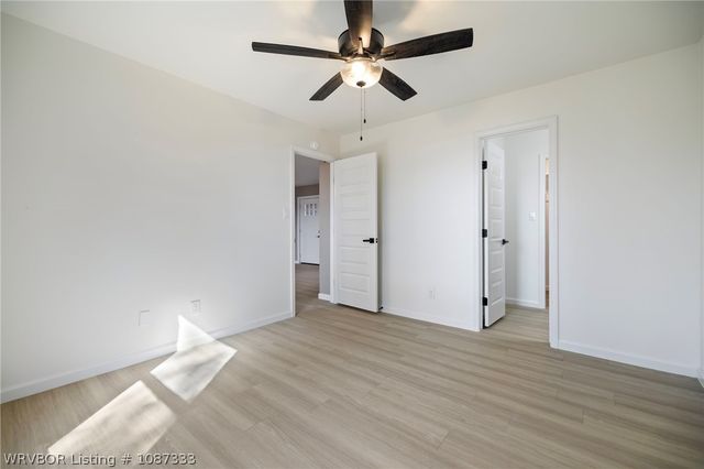 34 Easley Loop, Greenwood, AR 72936