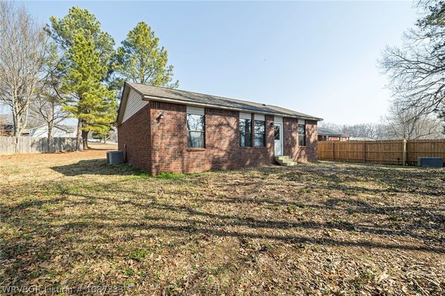 34 Easley Loop, Greenwood, AR 72936