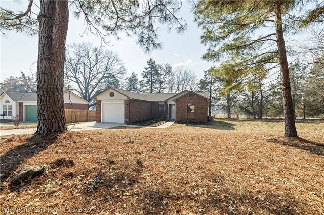 34 Easley Loop, Greenwood, AR 72936