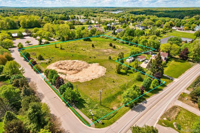 12750 FOUNTAIN SQUARE, Springfield Twp, MI 48350