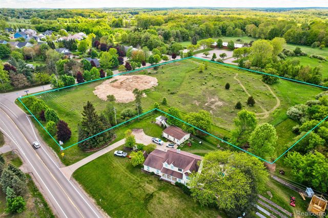 12750 FOUNTAIN SQUARE, Springfield Twp, MI 48350