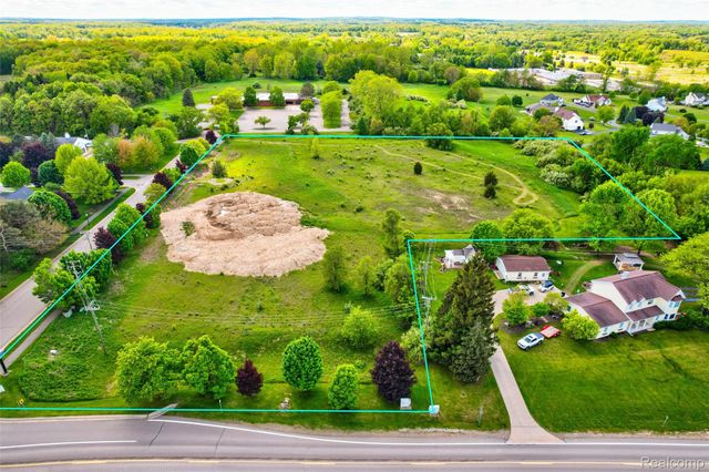 12750 FOUNTAIN SQUARE, Springfield Twp, MI 48350