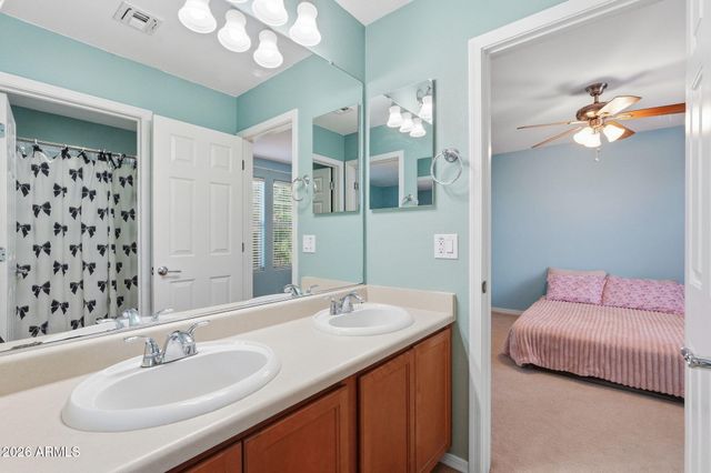 6069 W ESTANCIA Way, Florence, AZ 85132