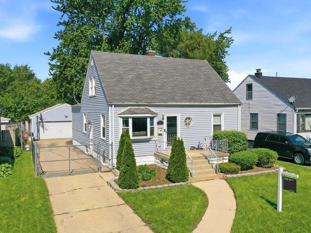 602 Hirsch Avenue, Calumet City, IL 60409
