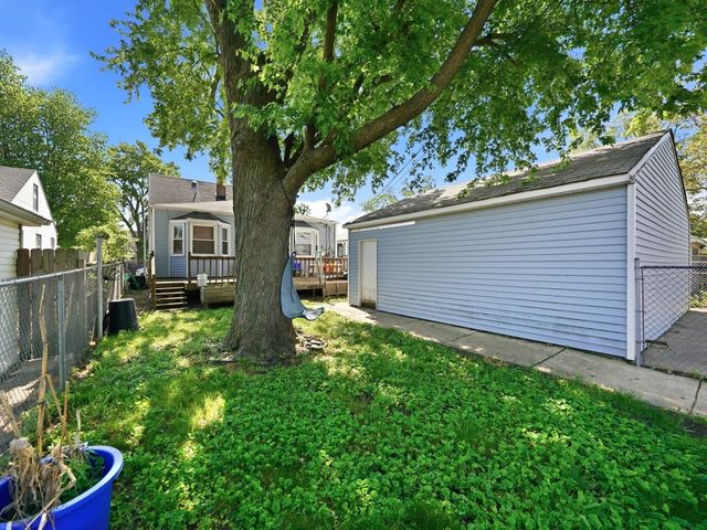 602 Hirsch Avenue, Calumet City, IL 60409