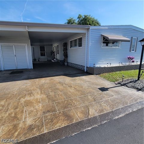 275 Boros DR, North Fort Myers, FL 33903