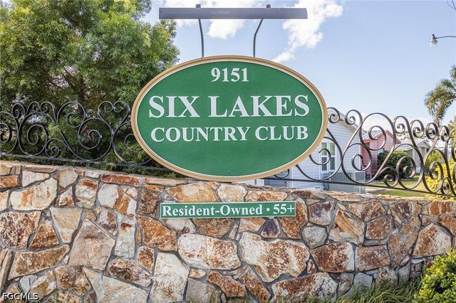 275 Boros DR, North Fort Myers, FL 33903