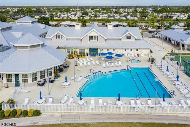 275 Boros DR, North Fort Myers, FL 33903