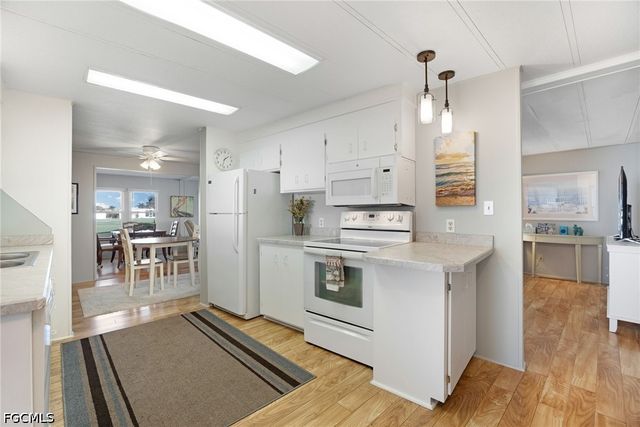 275 Boros DR, North Fort Myers, FL 33903
