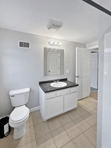 18 Ferry Street B, Lawrence, MA 01841