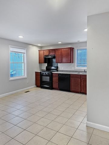 18 Ferry Street B, Lawrence, MA 01841
