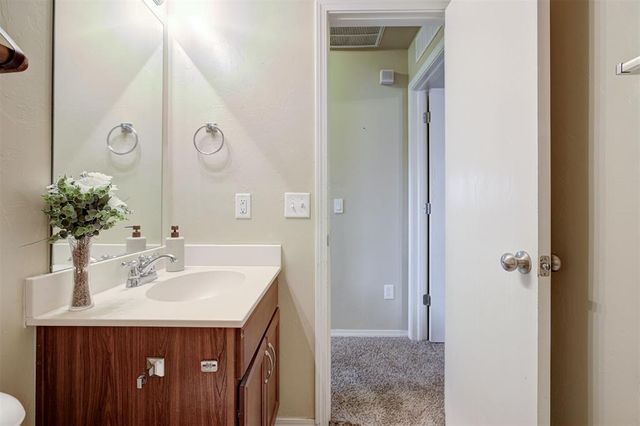 2605 Ga Zump Drive, Norman, OK 73069