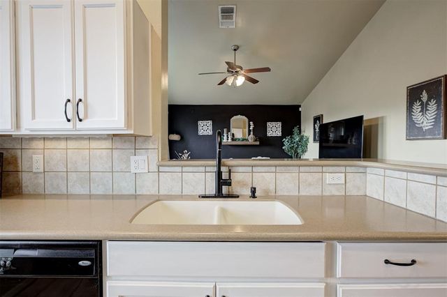 2605 Ga Zump Drive, Norman, OK 73069