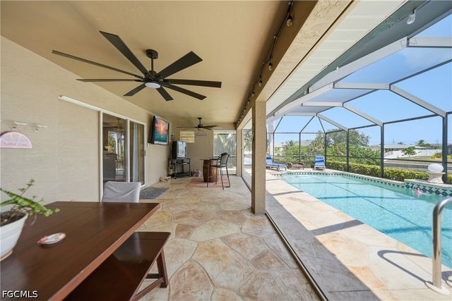 515 Gleason PKWY, Cape Coral, FL 33914