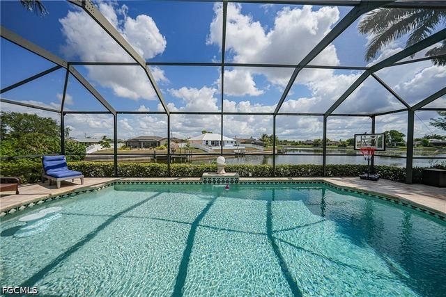 515 Gleason PKWY, Cape Coral, FL 33914