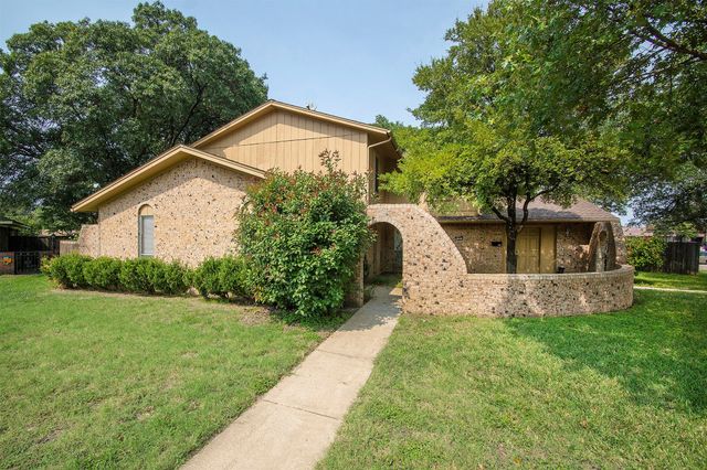12831 Pandora Drive, Dallas, TX 75238