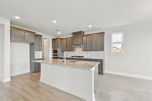 13618 Hartwell Bend Drive, Texas City, TX 77568