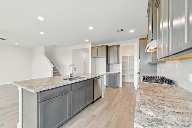 13618 Hartwell Bend Drive, Texas City, TX 77568