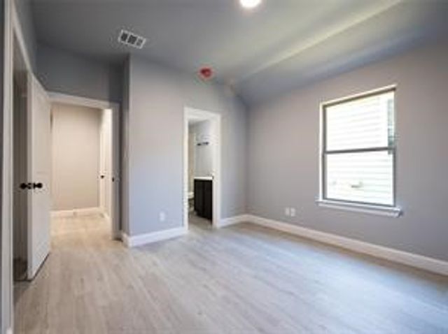 419 W Elm Street, Denison, TX 75020