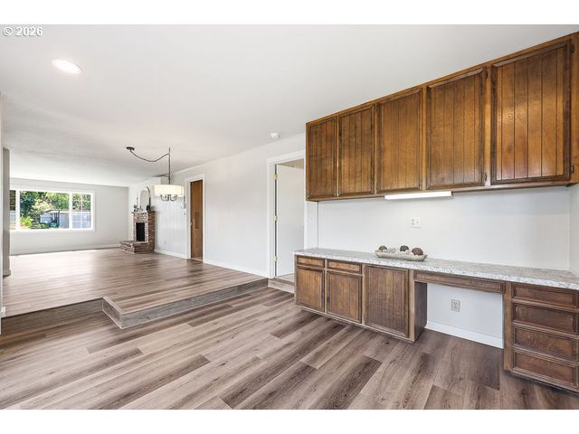 3470 HYACINTH St, Eugene, OR 97404