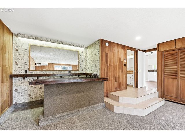 3470 HYACINTH St, Eugene, OR 97404