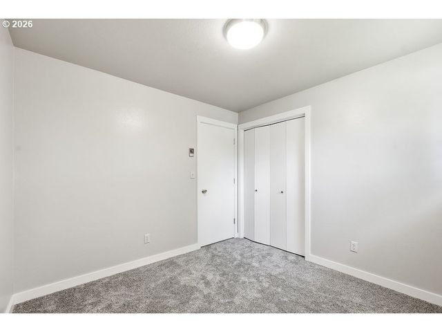 3470 HYACINTH St, Eugene, OR 97404