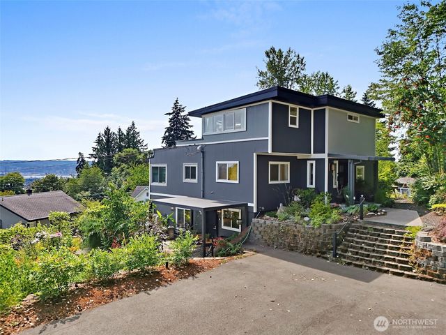205 S Hartford, Bremerton, WA 98312