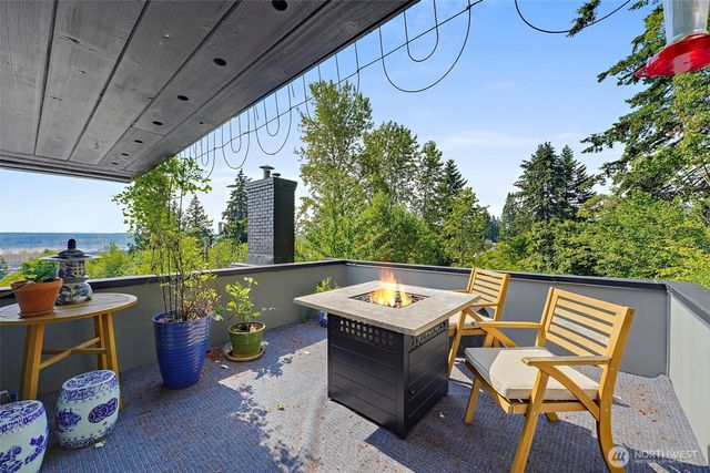 205 S Hartford, Bremerton, WA 98312