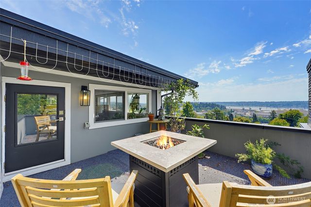205 S Hartford, Bremerton, WA 98312