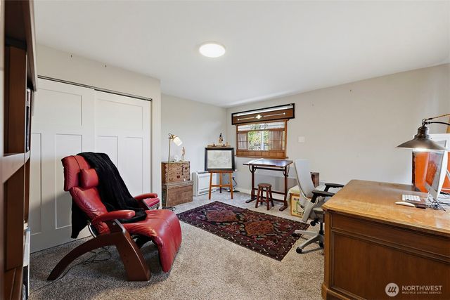 205 S Hartford, Bremerton, WA 98312