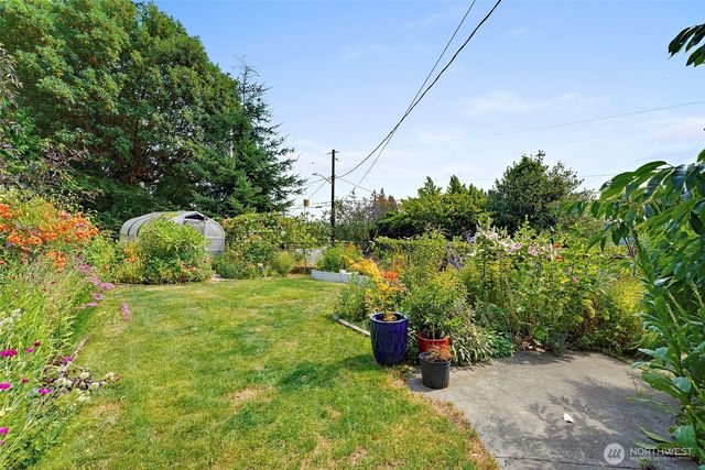 205 S Hartford, Bremerton, WA 98312