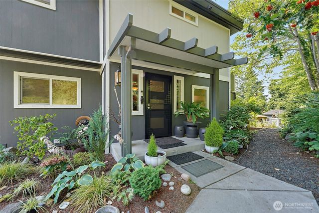 205 S Hartford, Bremerton, WA 98312
