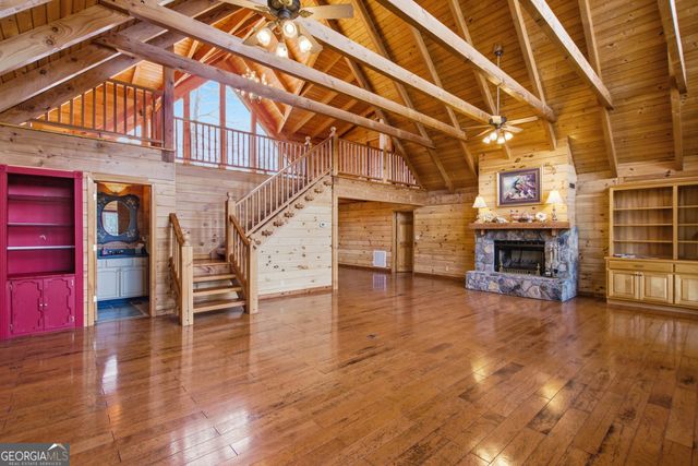 221 Laurel Circle, Dahlonega, GA 30533