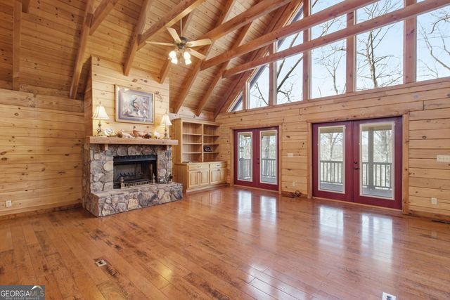 221 Laurel Circle, Dahlonega, GA 30533