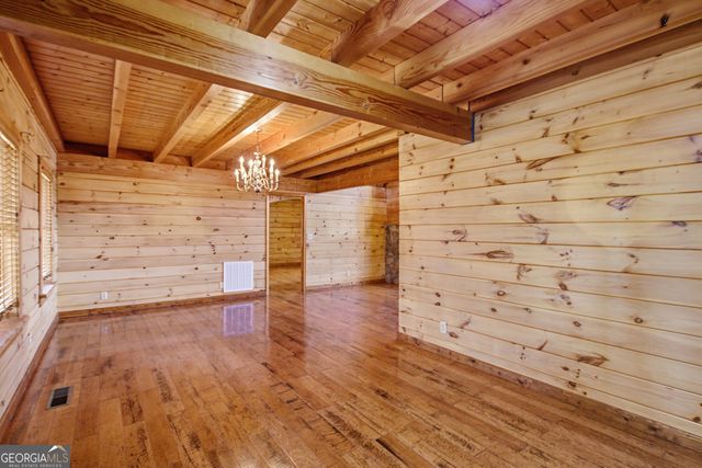 221 Laurel Circle, Dahlonega, GA 30533