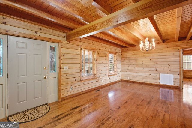 221 Laurel Circle, Dahlonega, GA 30533