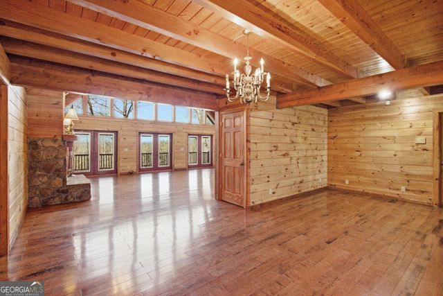 221 Laurel Circle, Dahlonega, GA 30533