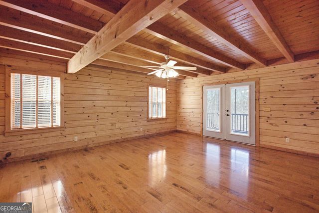 221 Laurel Circle, Dahlonega, GA 30533