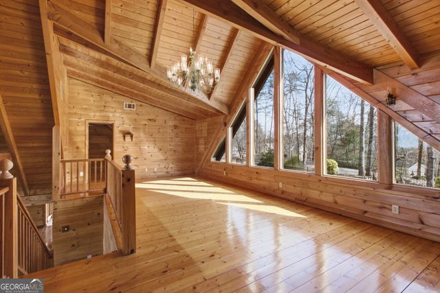 221 Laurel Circle, Dahlonega, GA 30533